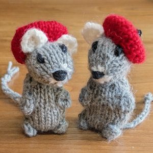 Christmas Mouse with Beret